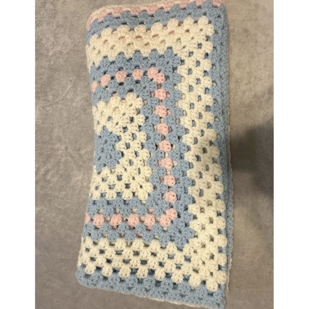 Granny Square Afghan Baby Lap Blanket Pastel Pink Blue  Hand Crocheted 35